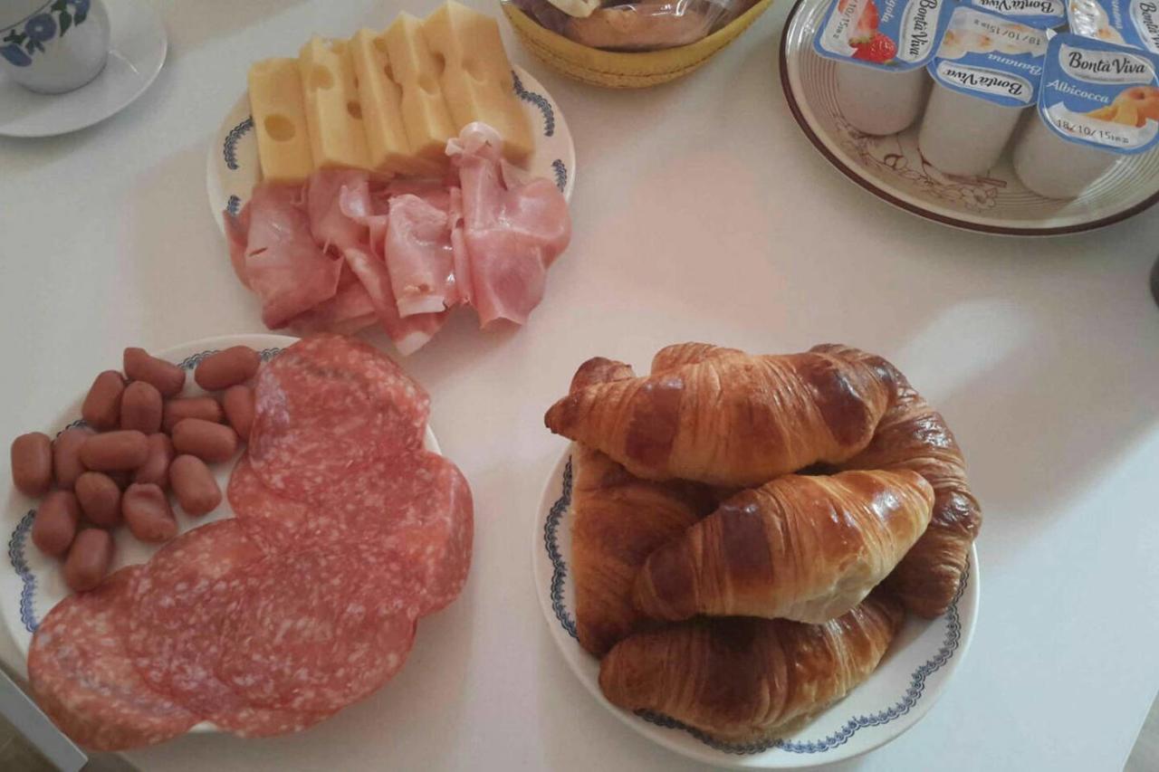 Bed and Breakfast Fl Il Danubio Bergamo Exterior foto